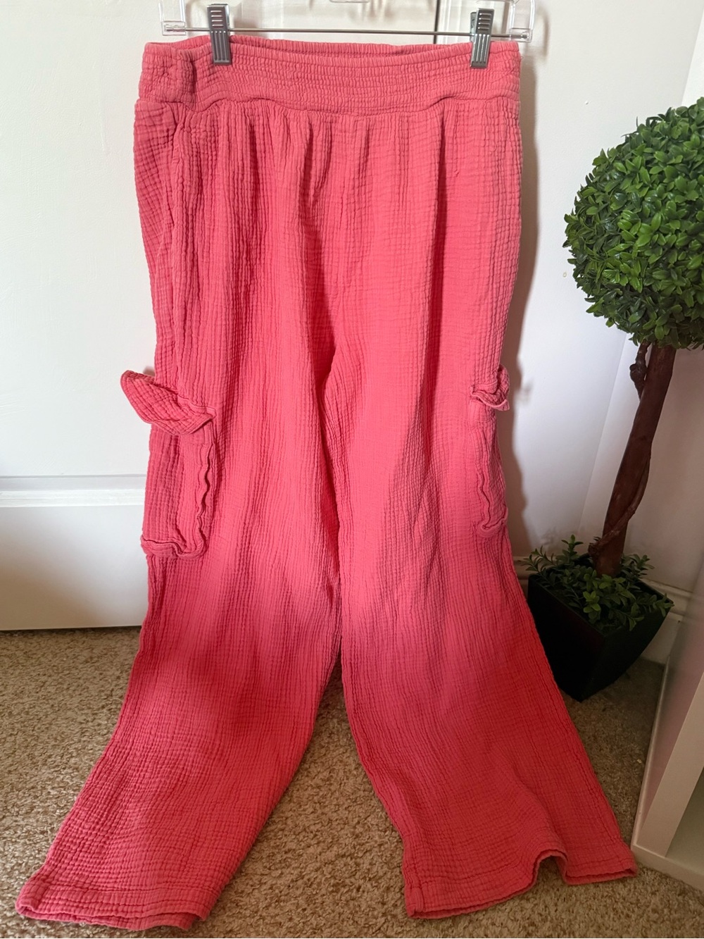 Aerie Coral Gauze Wide-Leg Cargo cover up Pants